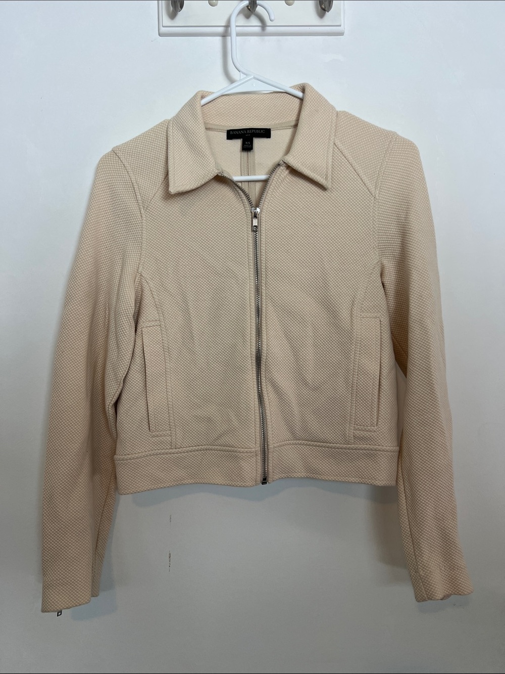 Banana Republic Factory Cream Textured Zip Bomber Jacket